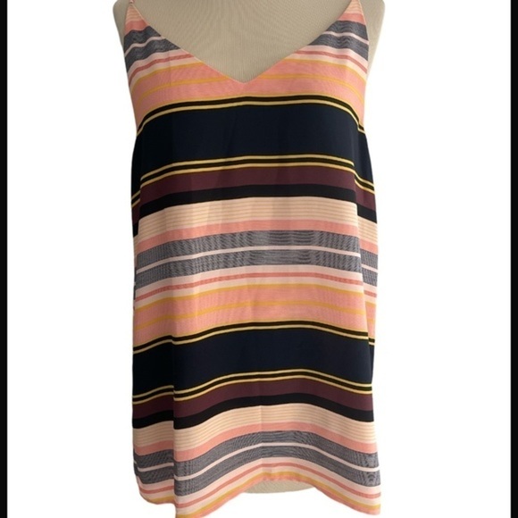 Ann Taylor LOFT Women Pink Sleeveless Blouse medium - Picture 2 of 7